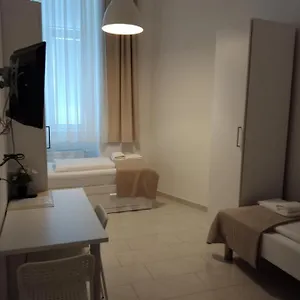 Ch-hotel Luka Budget Guest house